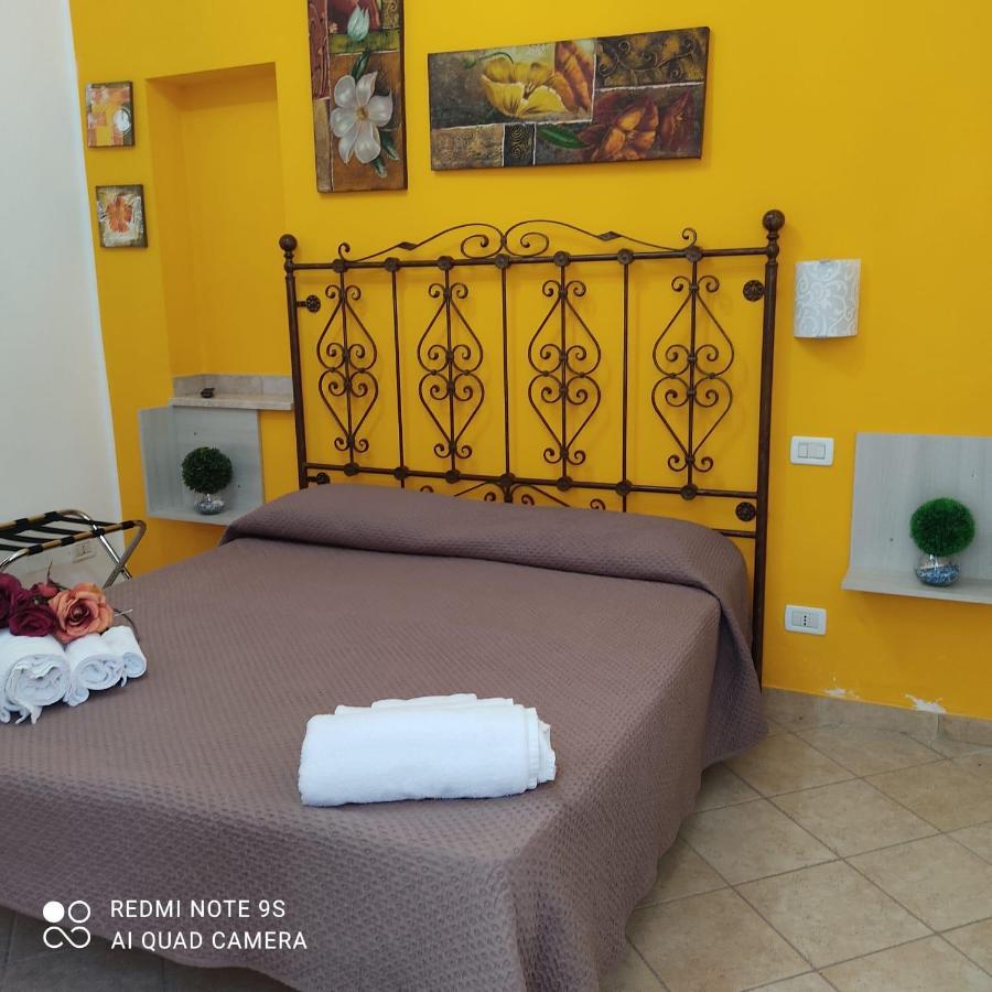 كاستيلوزو Villa Dolce Vita Rooms المظهر الخارجي الصورة