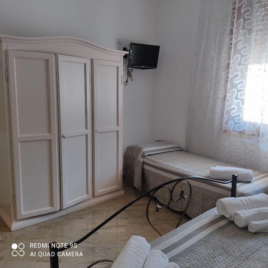 كاستيلوزو Villa Dolce Vita Rooms المظهر الخارجي الصورة